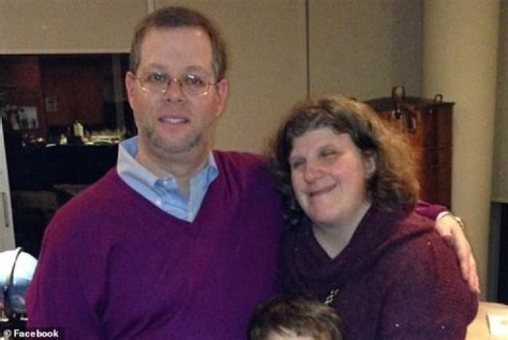 Micki Velton – Everything To Know About Jerry Springer’s Ex-Wife