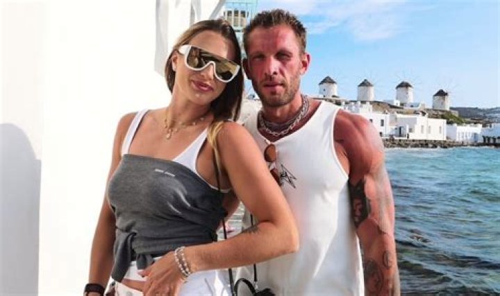 Abigail Ratchford Net Worth:Know About Her Boyfriend, Age and Husband