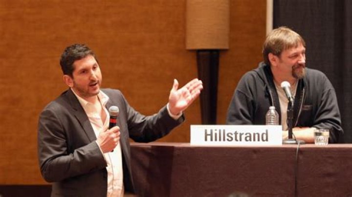 All About Jonathan Hillstrand | Net Worth, Relationship, Career