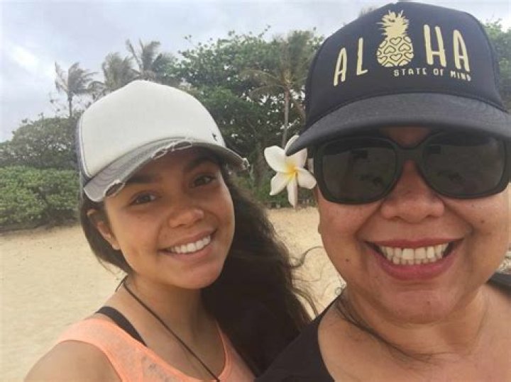Auli’I Cravalho Parents: Who are Puanani Cravalho and Dwayne Cravalho?