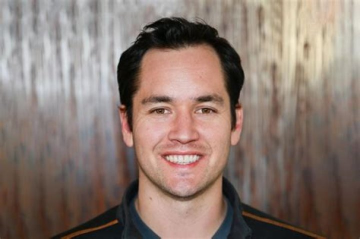 Bobby Hull’s Net Worth, Biography, Career, Awards, Fact and Life Story