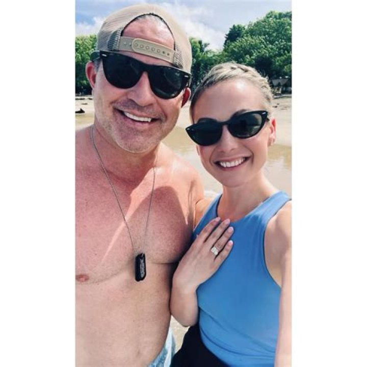 Carly Waddell- Net Worth, Boyfriend, Height, Career