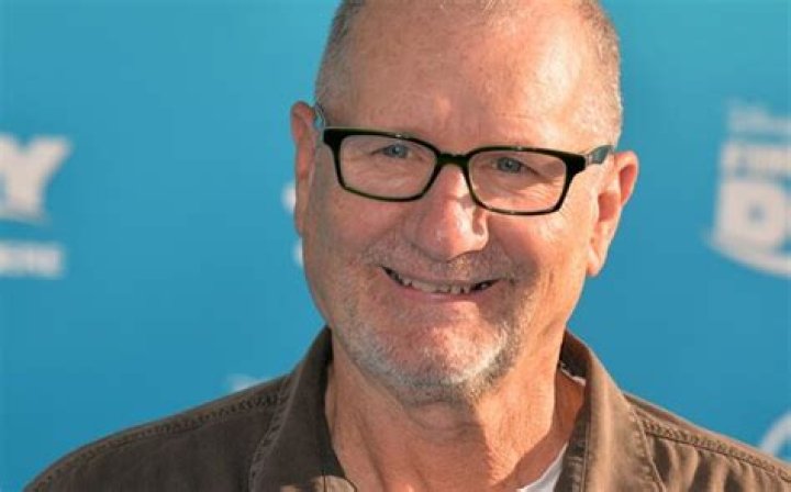 Chris O’Neill Net Worth, Income, Salary, Earnings, Biography