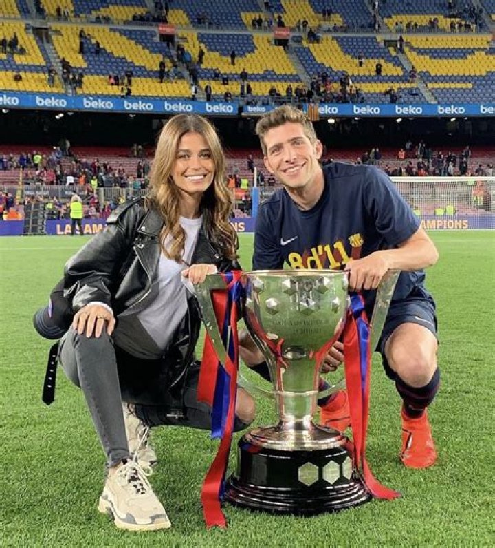 Coral Simanovich Roberto