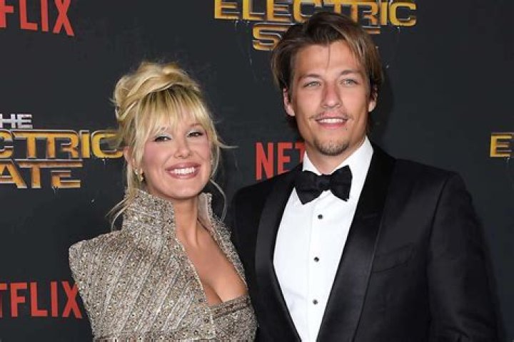 Deanne Berry Wiki | Age Boyfriend And Family