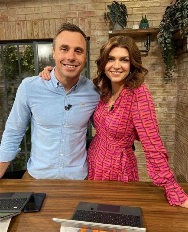 Deric Hartigan Partner Age: Is The TV Presenter Married?