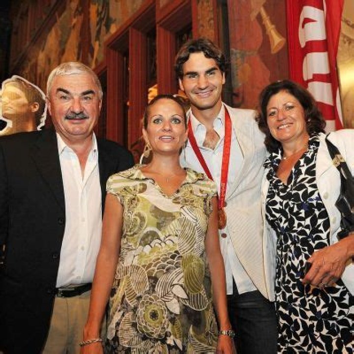 Diana Federer | All About Roger Federer Sister | Explore Her Wiki & Family