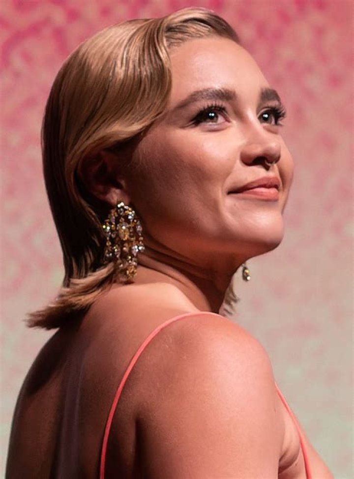 Florence Pugh Biography, Career, Controversies, And Net Worth
