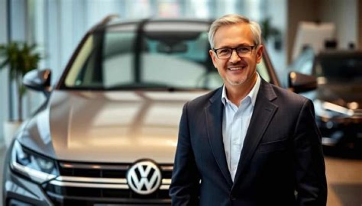 Herbert Diess Bio, Wiki, Age, Height, Wife, Family, Career and Net Worth