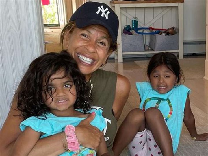 Hoda Kotb Daughter Illness And Health | What Happened To Hope Catherine