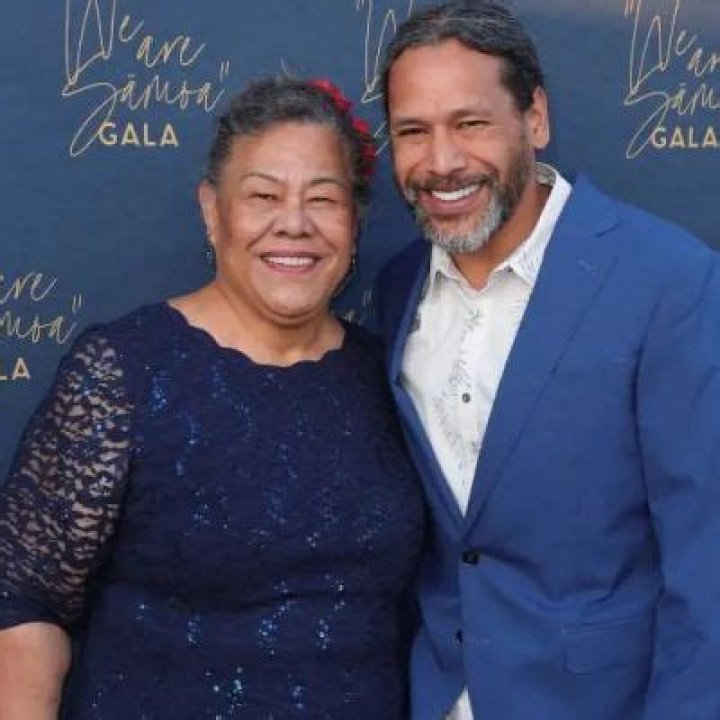 How Much Is Troy Polamalu Worth? His Parents Wife And Family Details