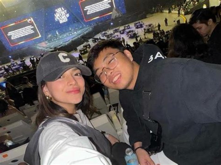 How Old Is h2wo? h2wo Real Age, Height, Name, Birthday and Girlfriend