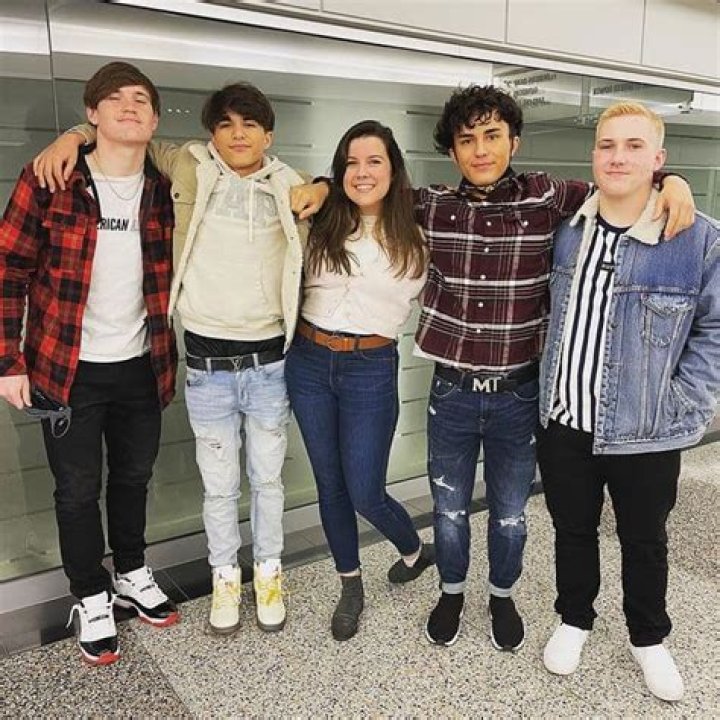 Ian Haueter- Bio, Wiki, Age, Girlfriend, Height, Career, Net Worth