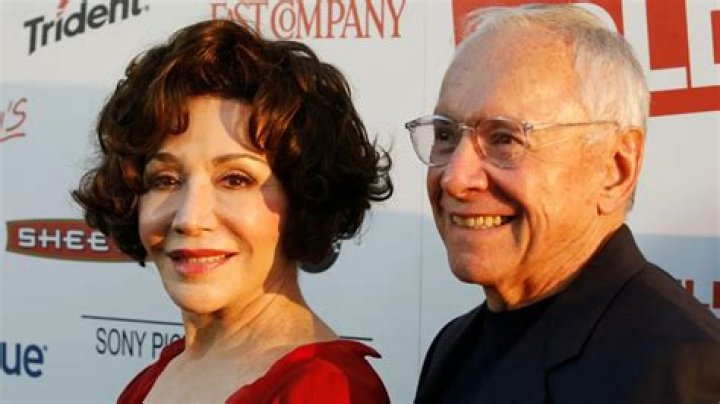 Ian Hill’s Net Worth, Biography, Career, Awards, Fact and Life Story