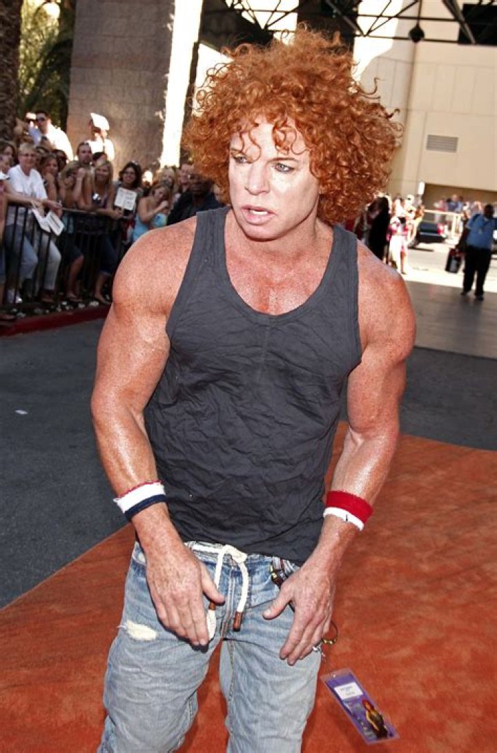 Is Olivia Related To Carrot Top | Relationship And Family