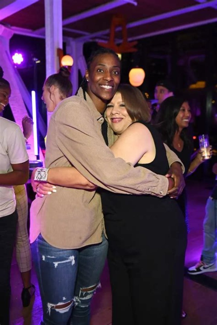 Is Sylvia Fowles Married? Her Partner And Sexuality Explored