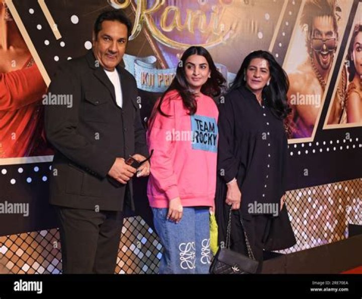 Jagjit Singh Bhavnani- Wiki, Net Worth, Wife, Marriage, Height