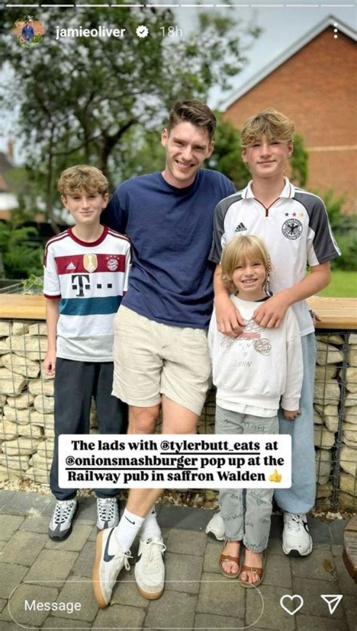 Jamie And Jools Children’s Names, Age, Wedding, Family, House, Baby