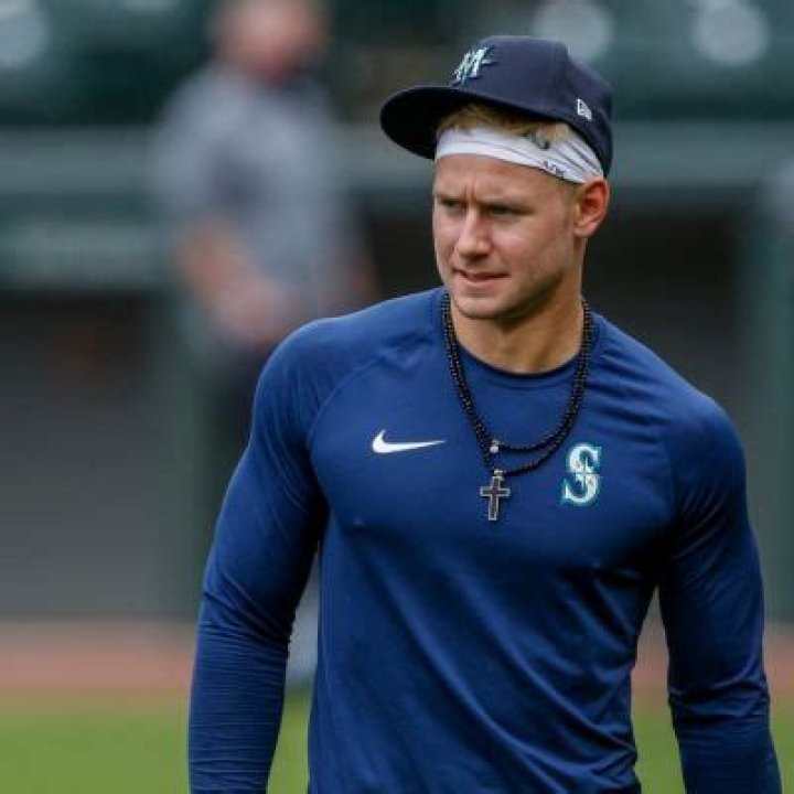 Jarred Kelenic Parents- Meet Tom Kelenic and Lisa Kelenic | Family Tree & Wiki