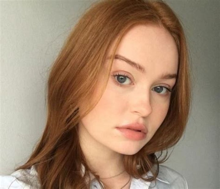 Jeni Ross Bio, Wiki, Age, Height, Family, Boyfriend, Movies and Net Worth.