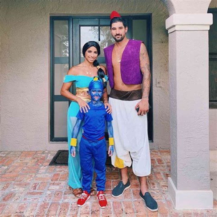 Jessica Castellanos- Bio, Height, Net Worth, Husband, Career