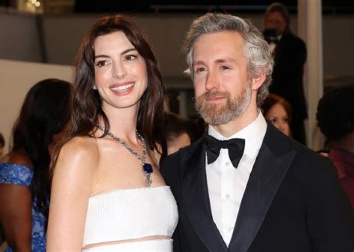 Jonathan Rosebanks Shulman (Anne Hathaway’s son) Age, Parents, Wiki, Biography and Net Worth