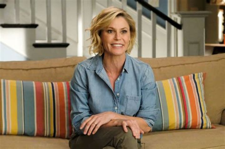 Julie Bowen