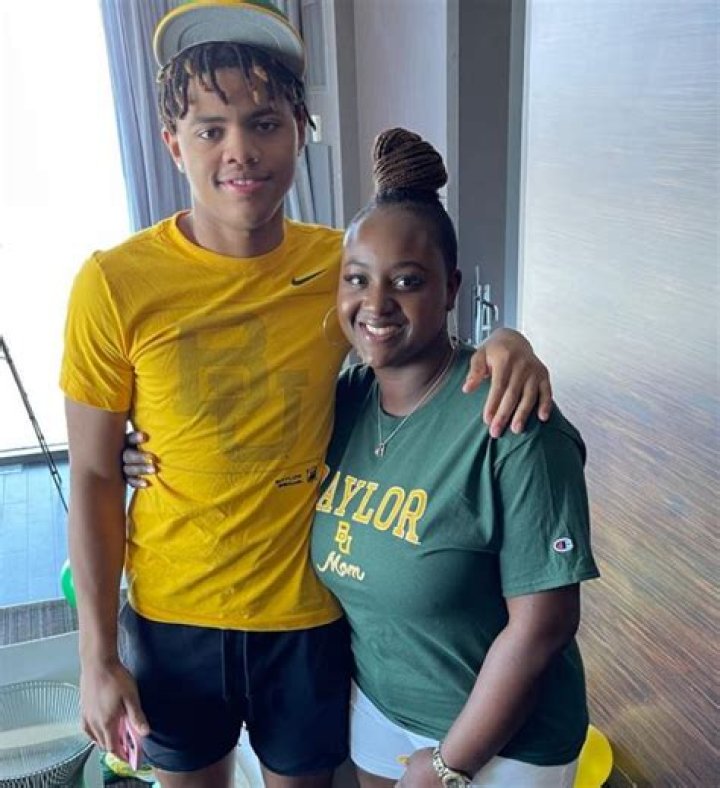 Keyonte George | Girlfriend | Relationship