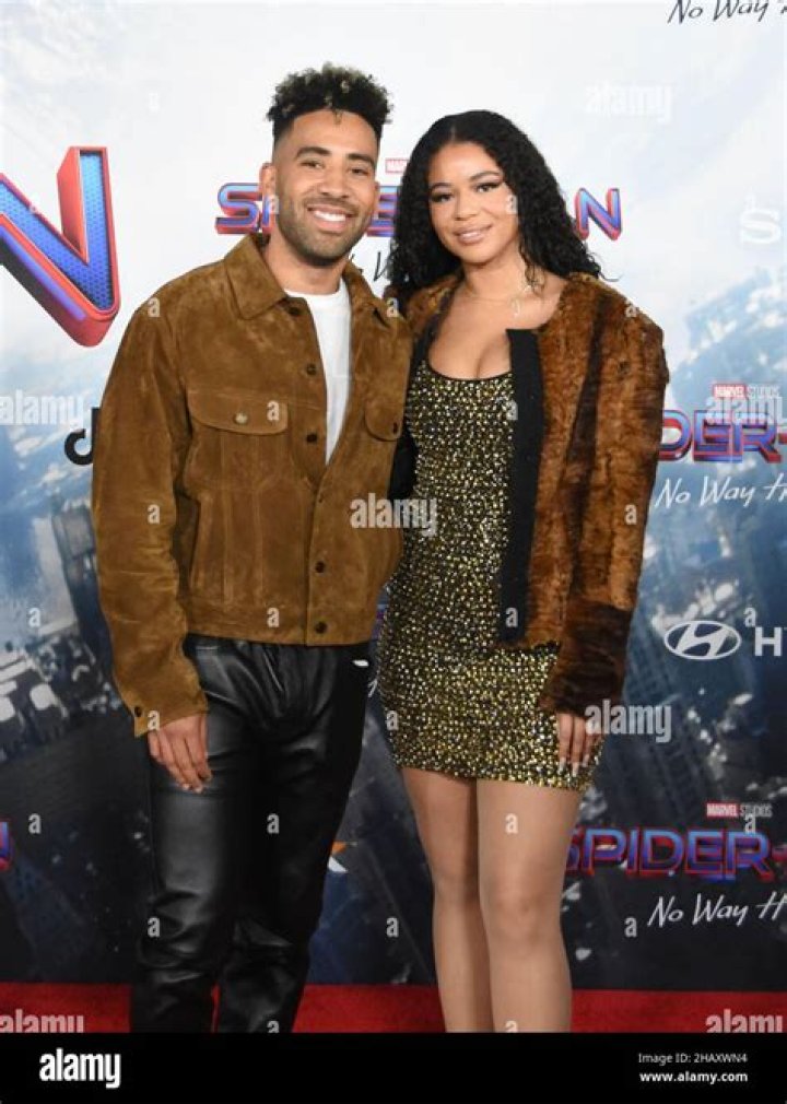 Kyle Thomas Harvey Bio, Age, Girlfriend, Parents, Songs, Movie and Net Worth