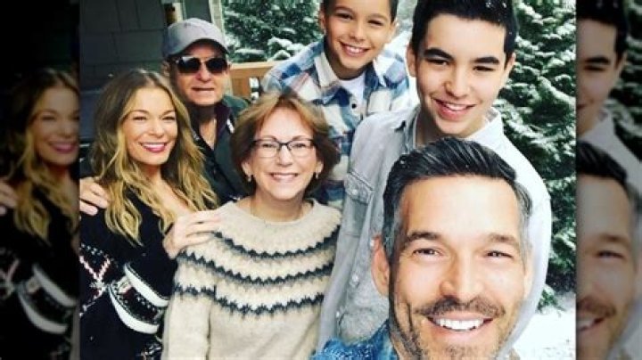 Leann Rimes Children | How Many Kids Does She Have | Married Life And Net Worth