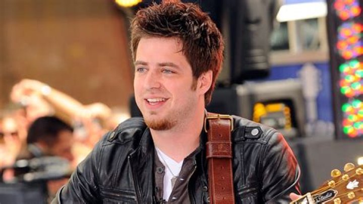 Lee DeWyze Net Worth, Income, Salary, Earnings, Biography