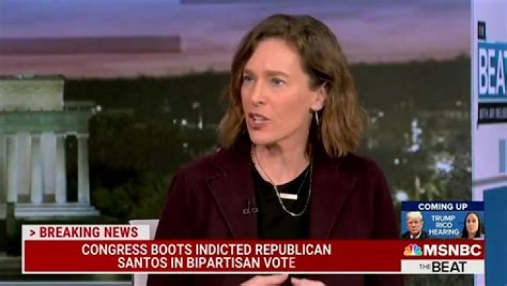 Libby Casey Net Worth – KUAC TV’s Journalist