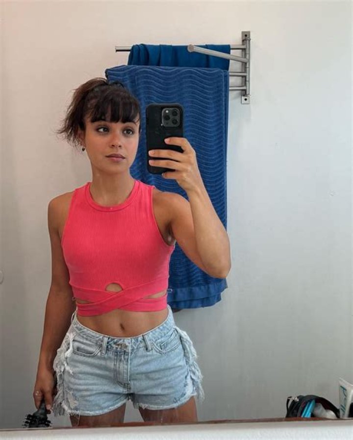 Lorena Santos Age, Wikipedia, Biography Height, Boyfriend, Instagram