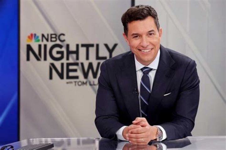 Mario Solis Biography-Wiki, Age, Wife, Career At NBC 4 News/Telemundo And Instagram