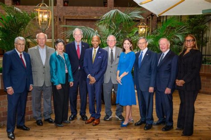 Mark Parrish Net Worth, Income, Salary, Earnings, Biography