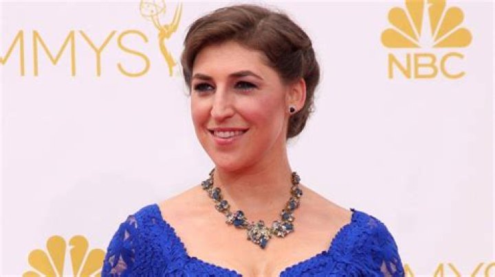 Mayim Bialik’s Net Worth, Age, Height, Weight, Husband, Kids, Bio-Wiki