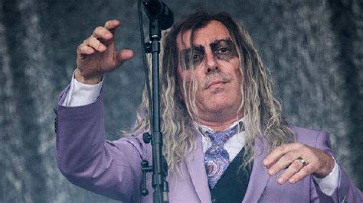 Maynard James Keenan Bio, Age, Wife, Book, Restaurant, Joe Rogan, Tattoos, Bands and Net Worth