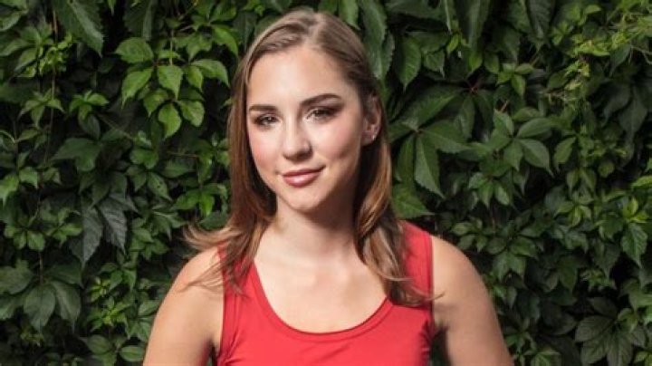 Mikhaila Peterson Plastic Surgery: Why Does She Look Unrecognizable?