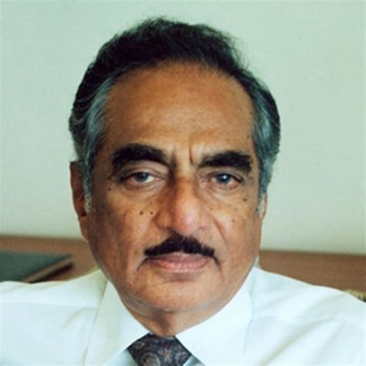 Nazem Samir “Naz” Kadri Age, Wiki, Biography, Wife, Children, Salary, Net Worth, Parents