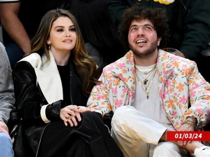 Nick Robinson Biography, Acting Career, Age, Height, Girlfriend