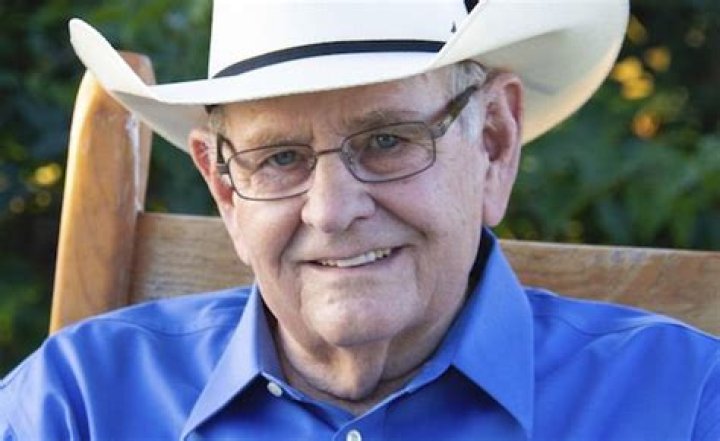 Obituary: Who Are Alan Robert Murray and Milt Bradford? Yellowstone Tribute: How Did They Die?