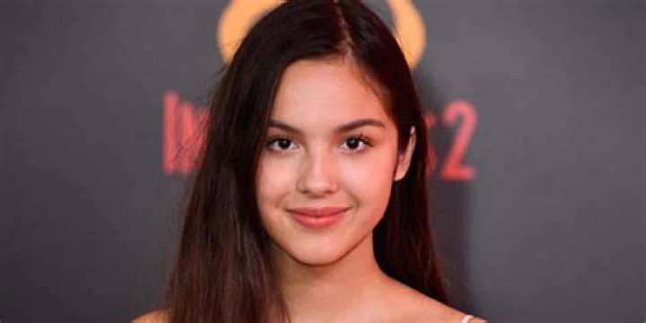 Olivia Rodrigo – Age, Ethnicity, Nationality, Net Worth, Wiki