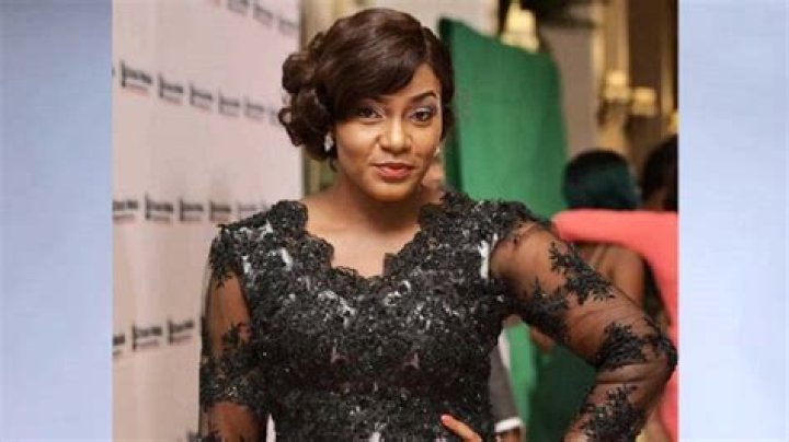 Queen Nwokoye (Actress) Biography, Age, Chetanna, Education, Parents, Husband, Wedding, Twins, Awards, Movies, Newborn Daughter, and Net Worth