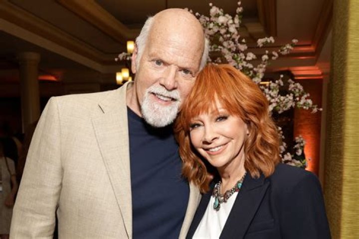 Reba McEntire Boyfriend Rex Linn: Everything To Know About Her Age, Wiki, Biography, Ex Husband, Family and Married Life