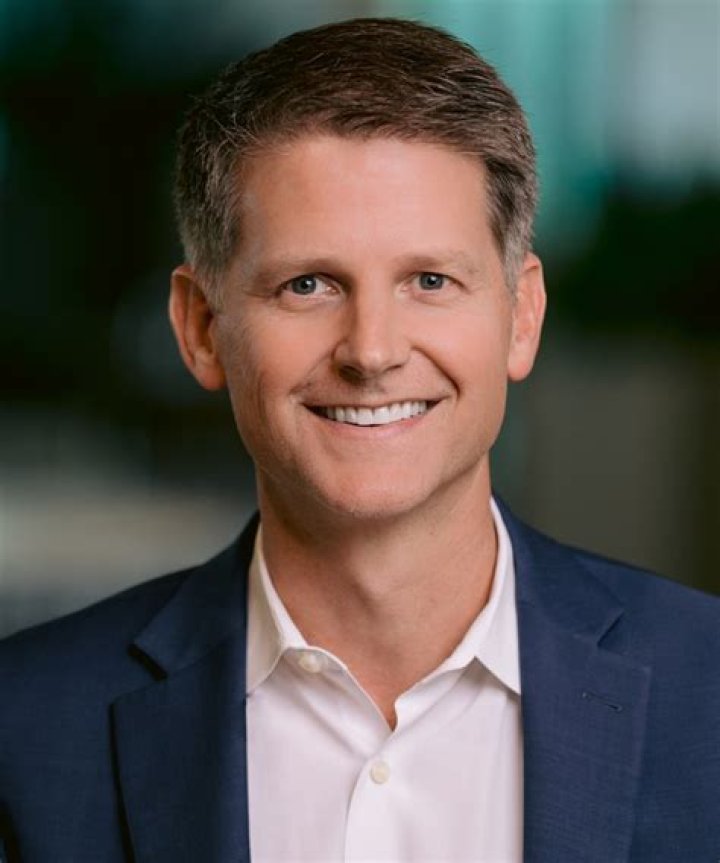 Robb Wells Net Worth, Income, Salary, Earnings, Biography