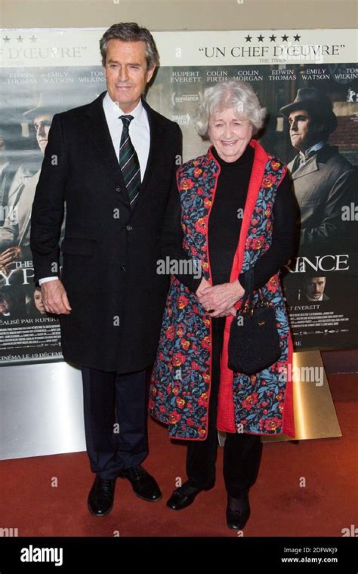 Rupert Everett Siblings: Meet Simon Anthony Cunningham Everett