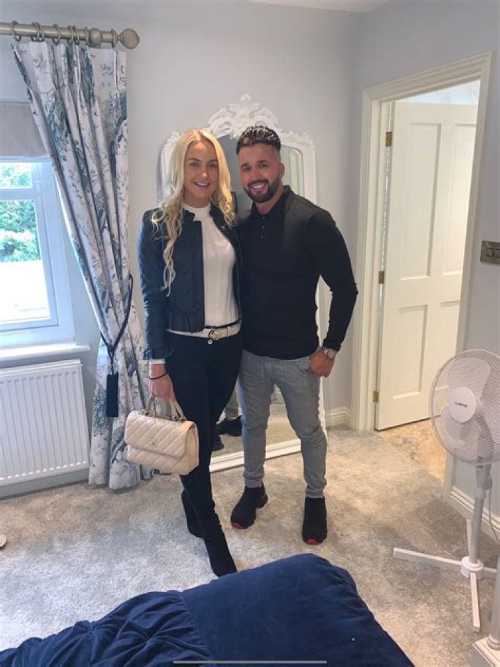 Sierra Hull – Net Worth, Age, Wikipedia, Biography, Height, Family