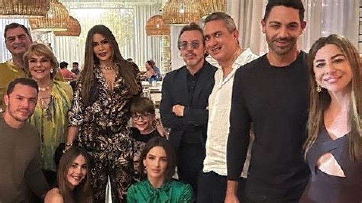 Sofia Vergara Brother: Meet Sofia Vergara’s Siblings Sandra Vergara, Veronica Vergara, Julio Vergara, And Rafael Vergara