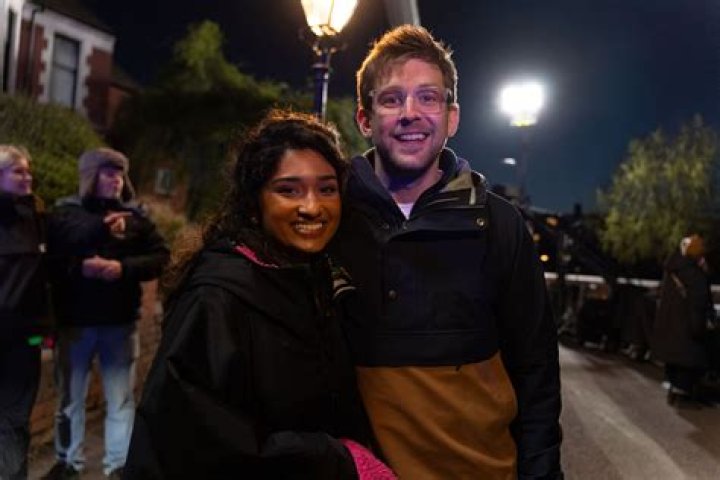 Steffan Powell Age: Meet BBC Radio 1 Newsbeat Journalist On Instagram