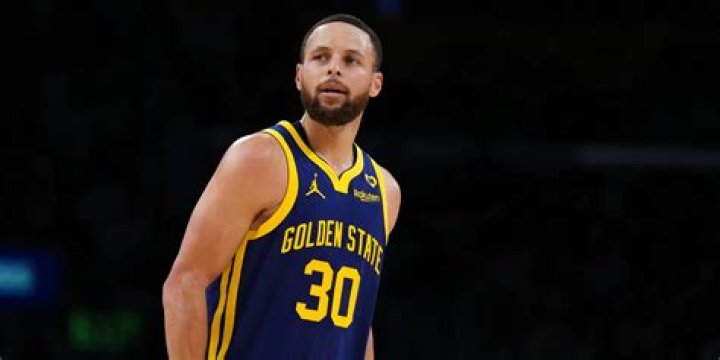 Stephen Curry’s biography, net worth, fact, career, awards and life story
